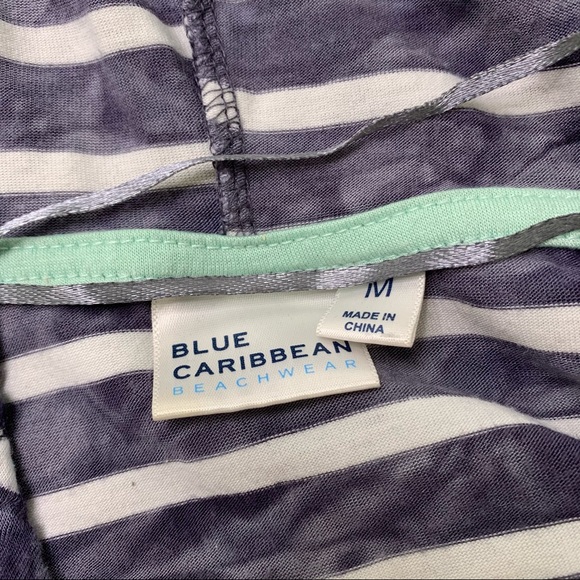 Blue Caribbean Striped Cover Up 🌺 - Picture 4 of 5